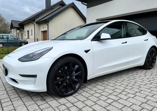 tesla Tesla Model 3 cena 207400 przebieg: 16956, rok produkcji 2023 z Lublin